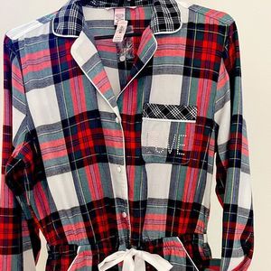 Super Cute Victoria Secret Limited Edition Plaid Short Lounge Suit
